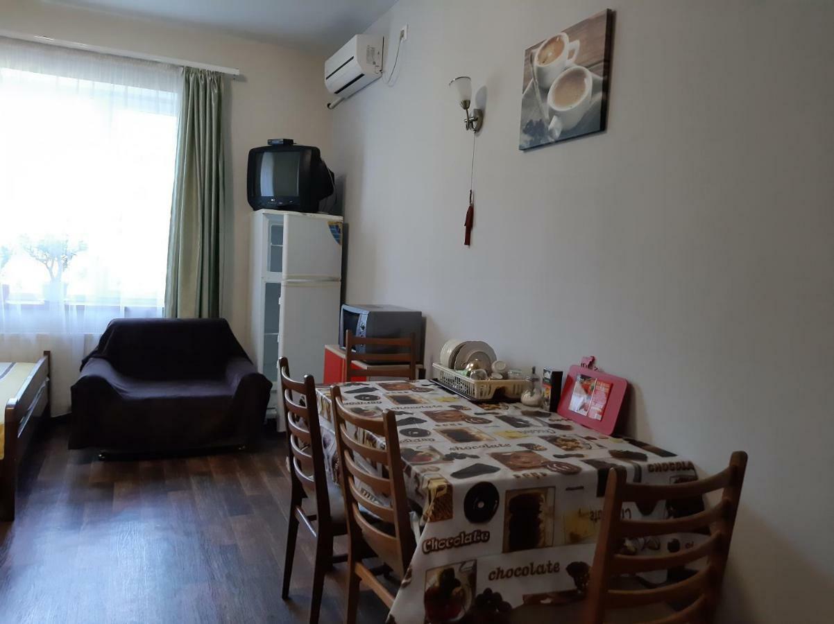 Hotel Звёздный Odessa Esterno foto